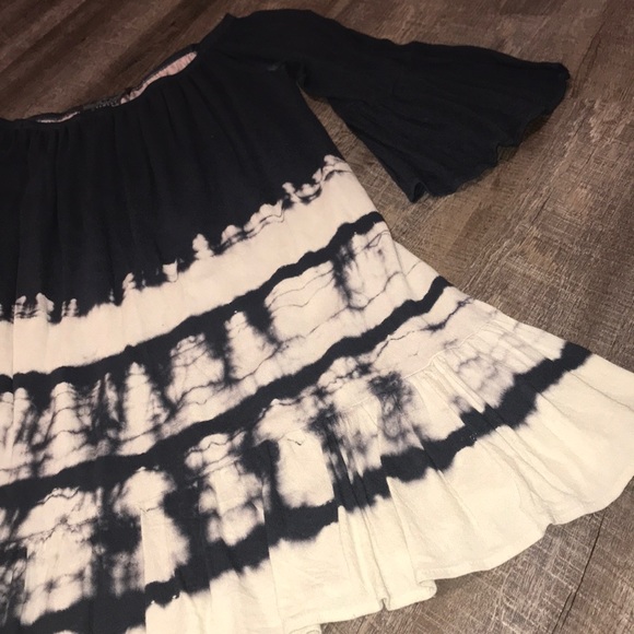 Tinley dark gray tie dye off shoulder dress▪️ sz L - Picture 8 of 8